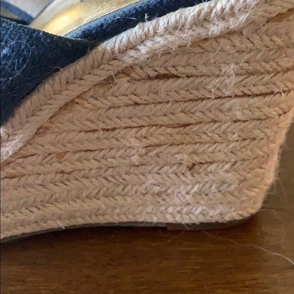 Michael Kors Wedges - Picture 3 of 5